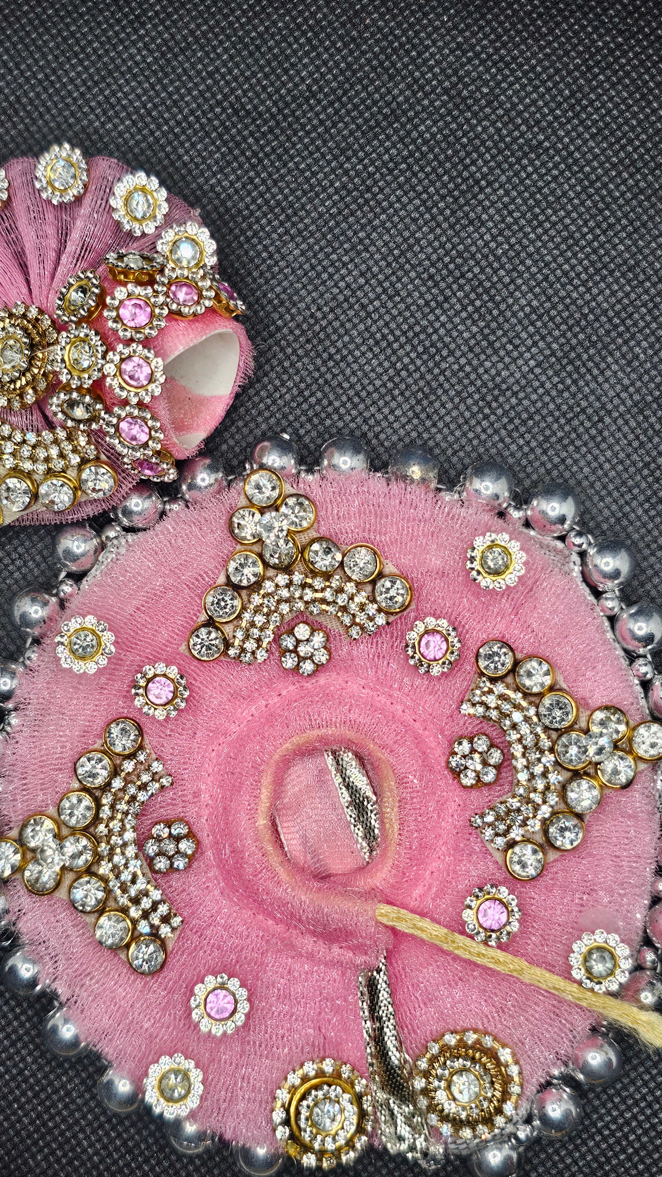 Gulabi Chandni Poshak