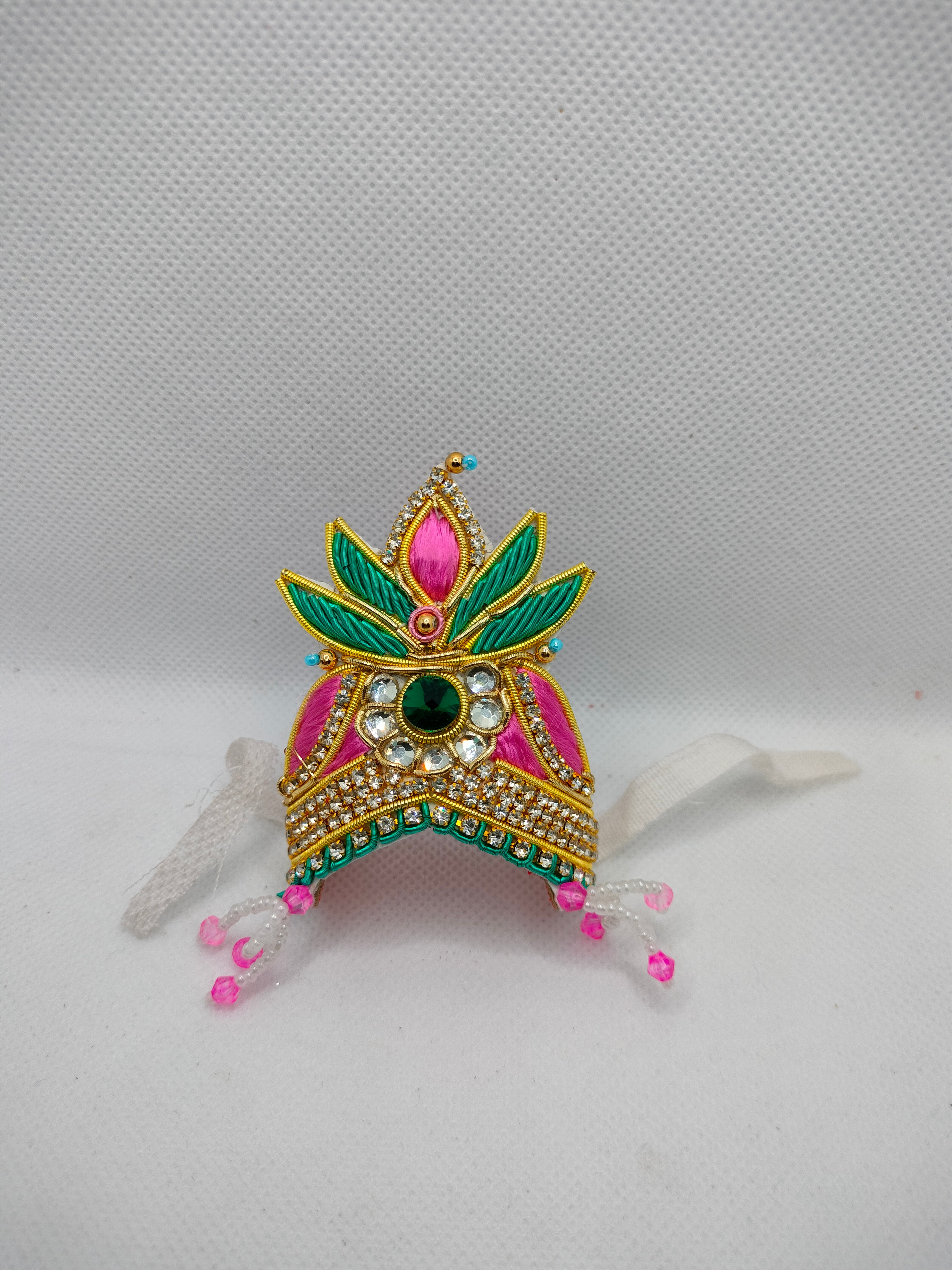 Pushp Mukut (पुष्प मुकुट)