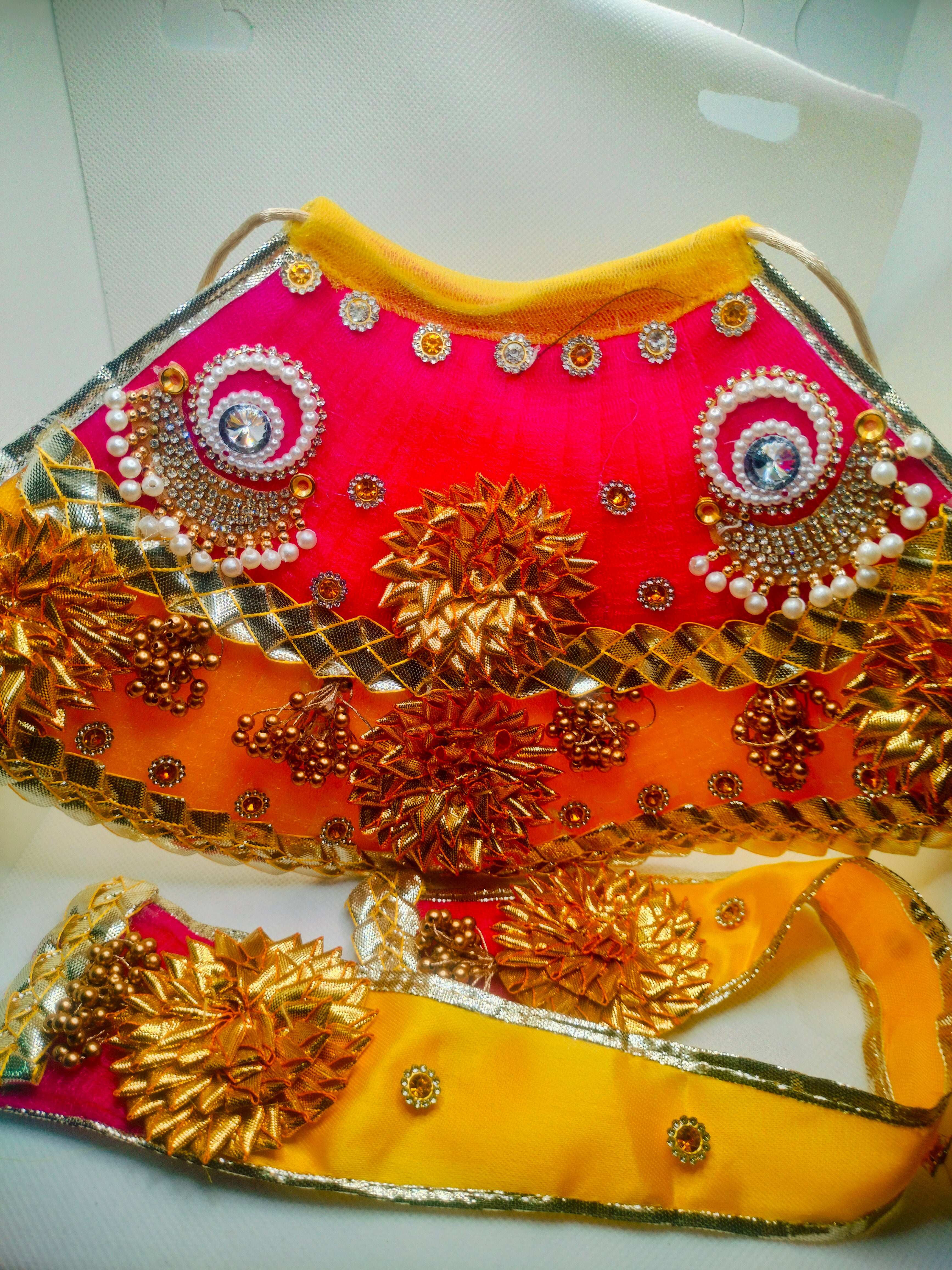 Suvarna Pushp Poshak